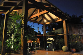 STUNNING MAGNETIC ISLAND HOME, PRIVATE, LARGE POOL, CHILDREN AND PETS on REQUEST PLEASE